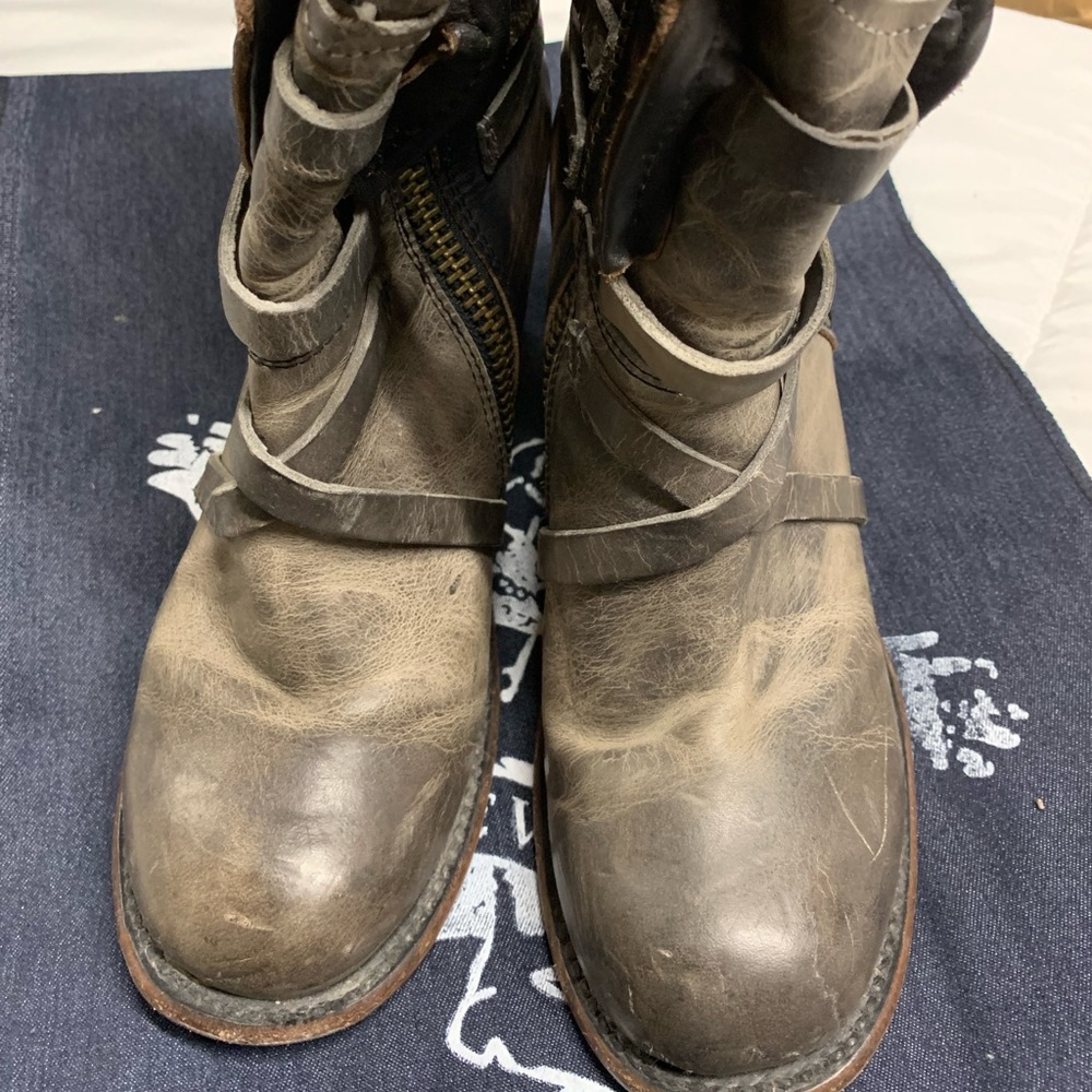 Freebird baker boot size 8